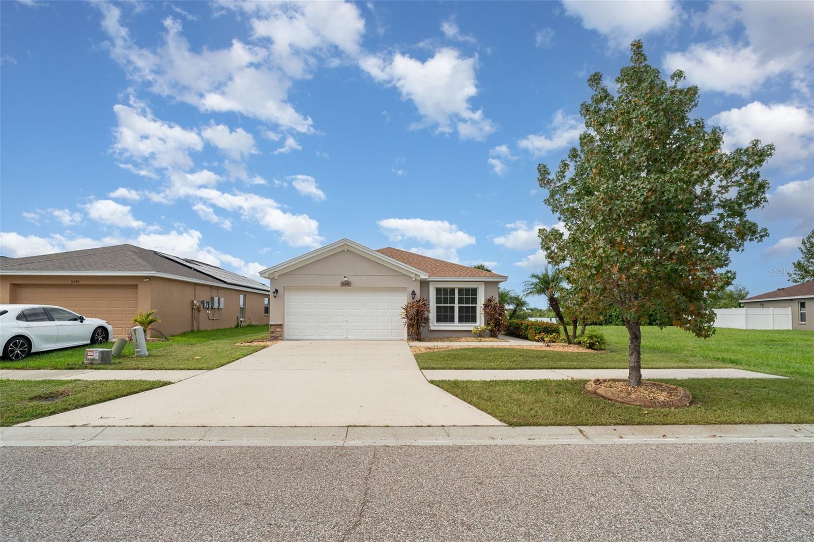 Image 3 of 33 For 11342 Southwind Lake Drive