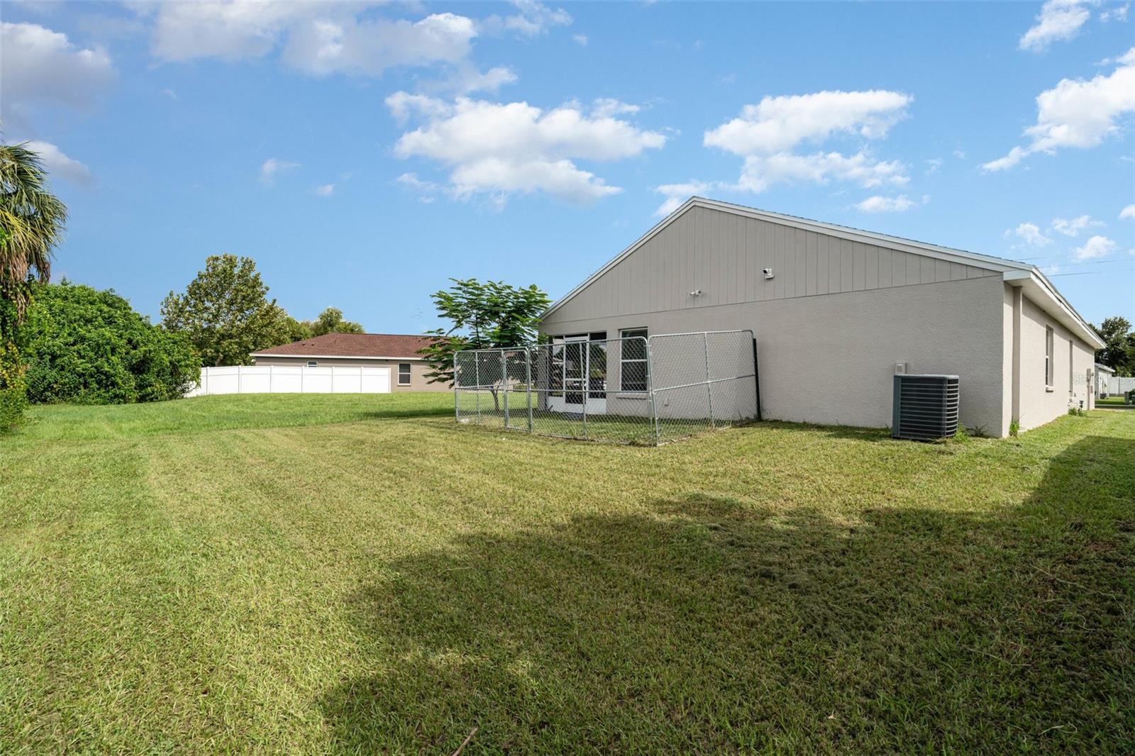 Image 31 of 33 For 11342 Southwind Lake Drive