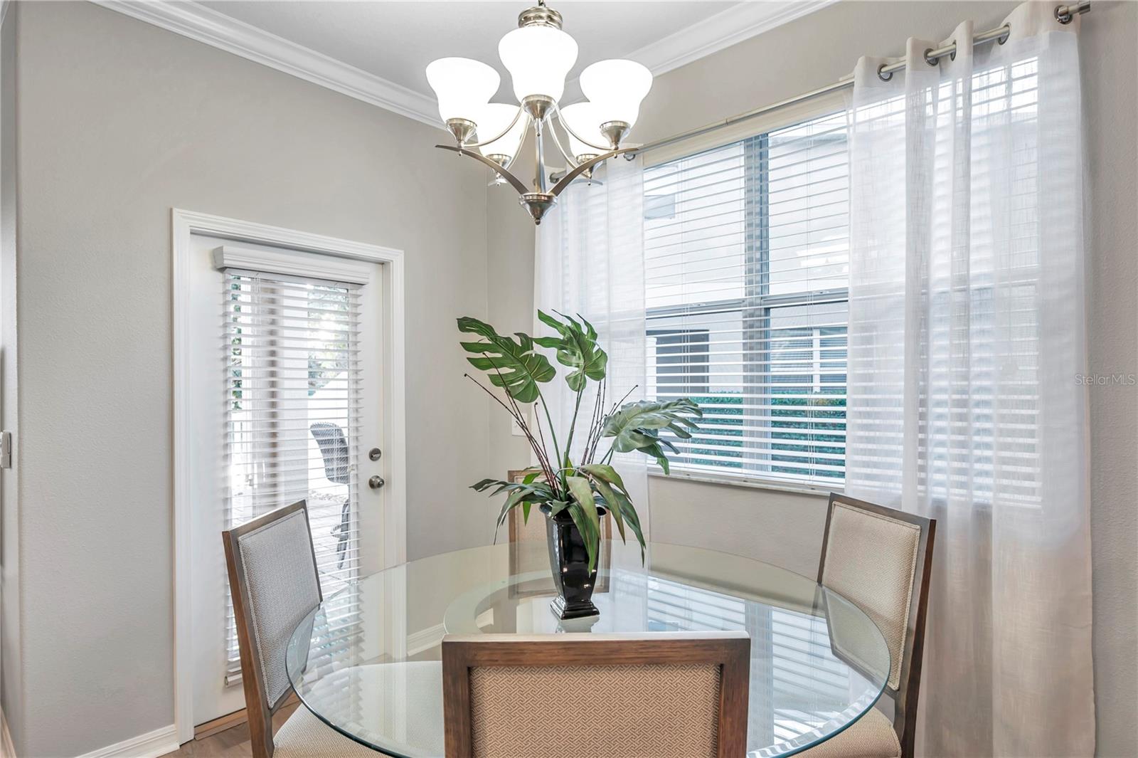 Image 12 of 38 For 12025 Greengate Drive