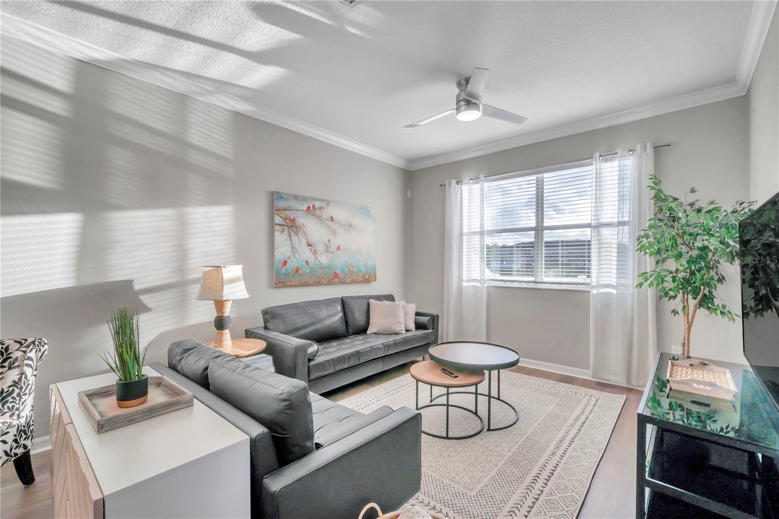 Image 15 of 38 For 12025 Greengate Drive