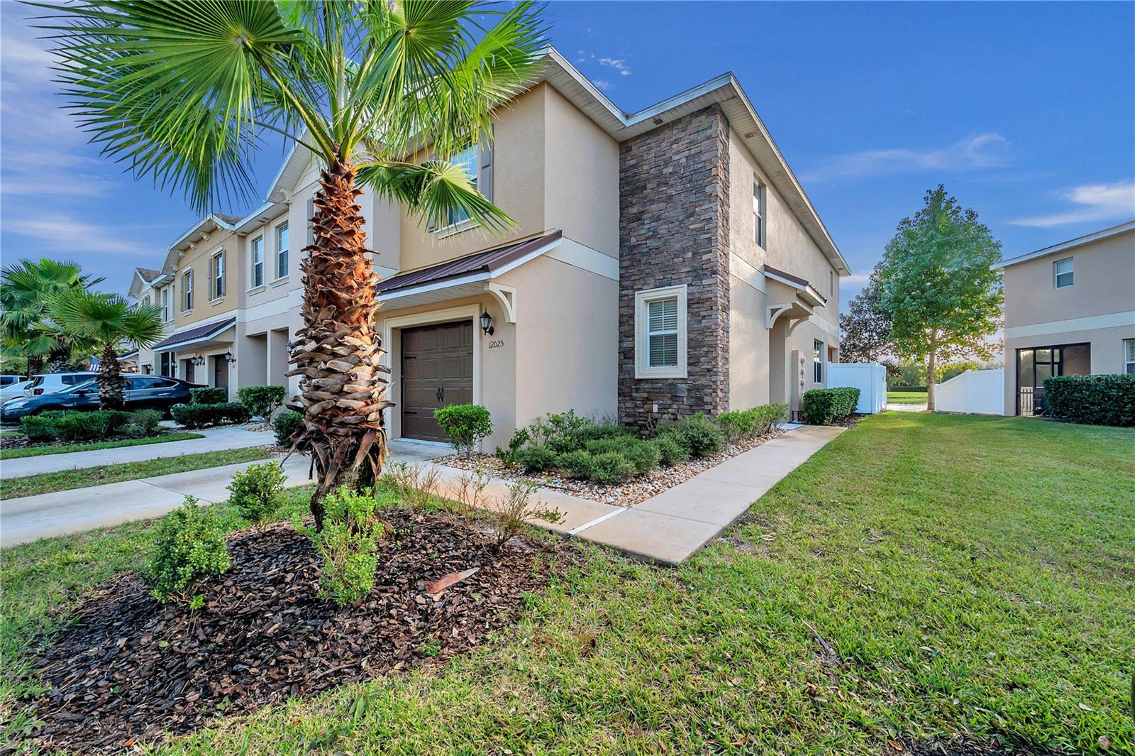 Image 2 of 38 For 12025 Greengate Drive