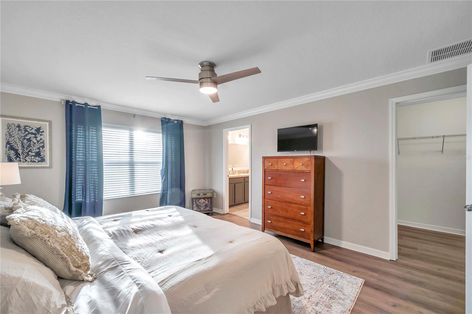 Image 21 of 38 For 12025 Greengate Drive