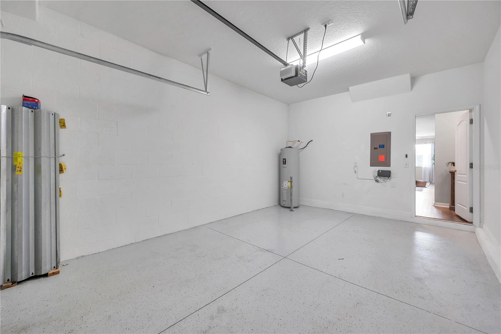 Image 35 of 38 For 12025 Greengate Drive