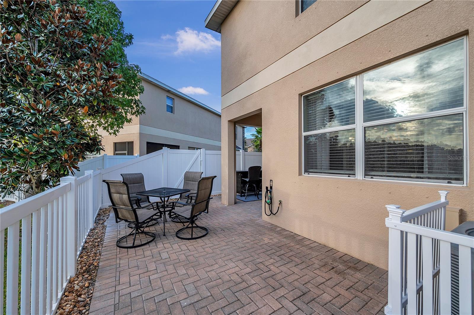 Image 5 of 38 For 12025 Greengate Drive