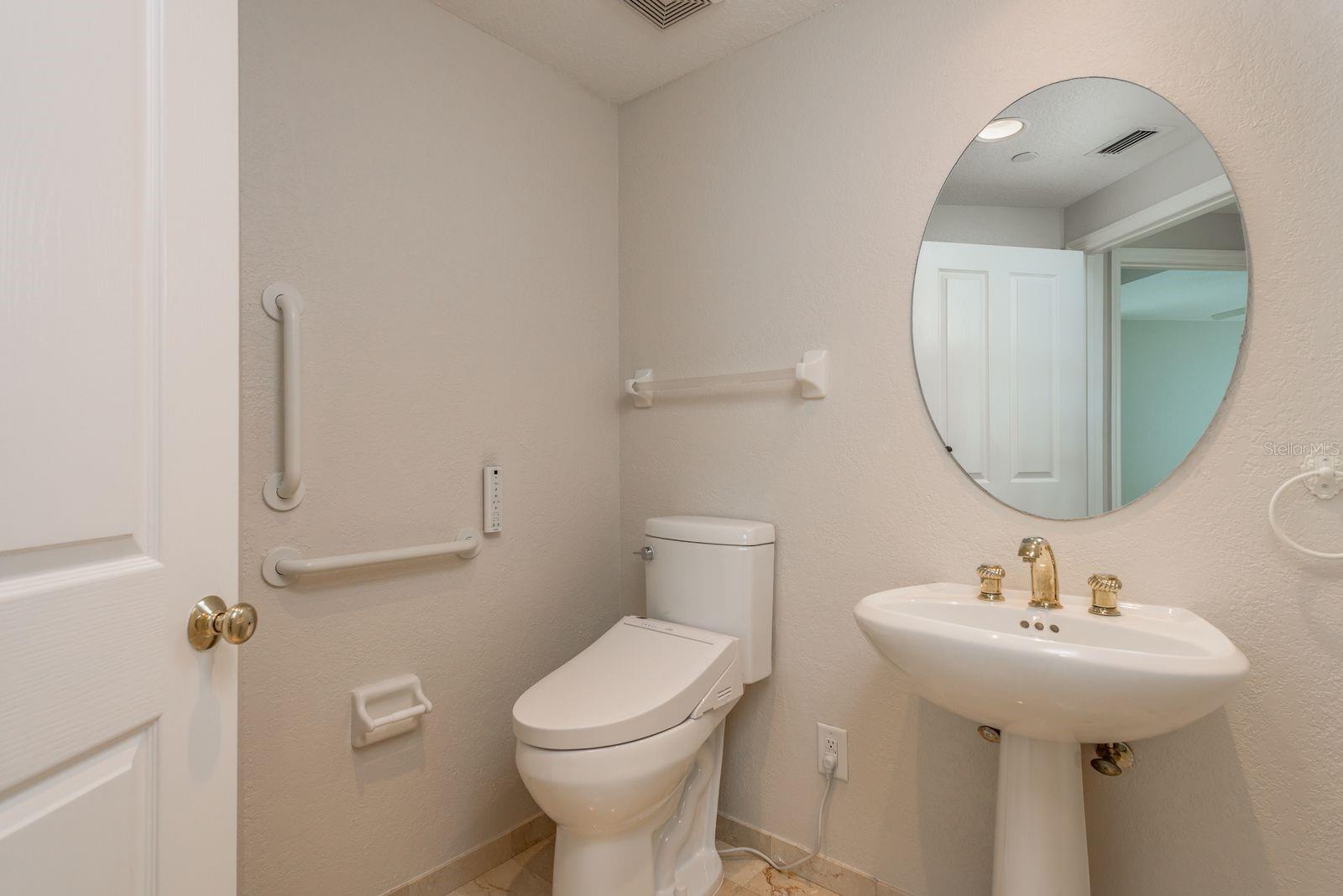 Image 20 of 48 For 1170 Gulf Boulevard N 1506