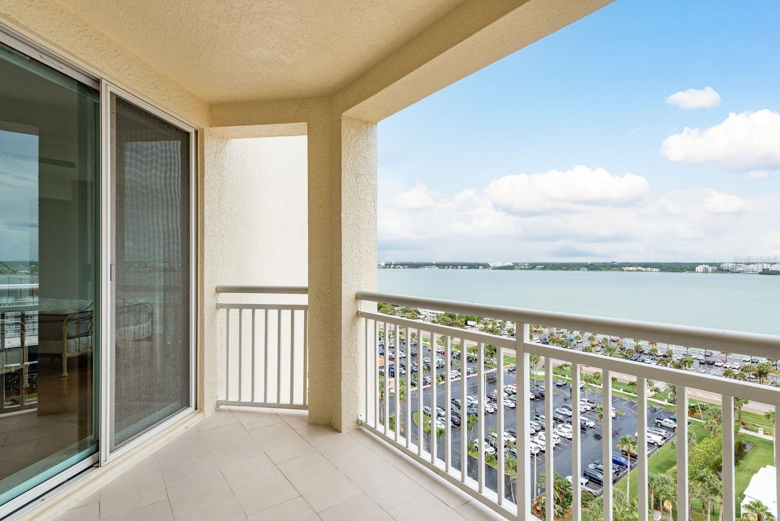 Image 29 of 48 For 1170 Gulf Boulevard N 1506