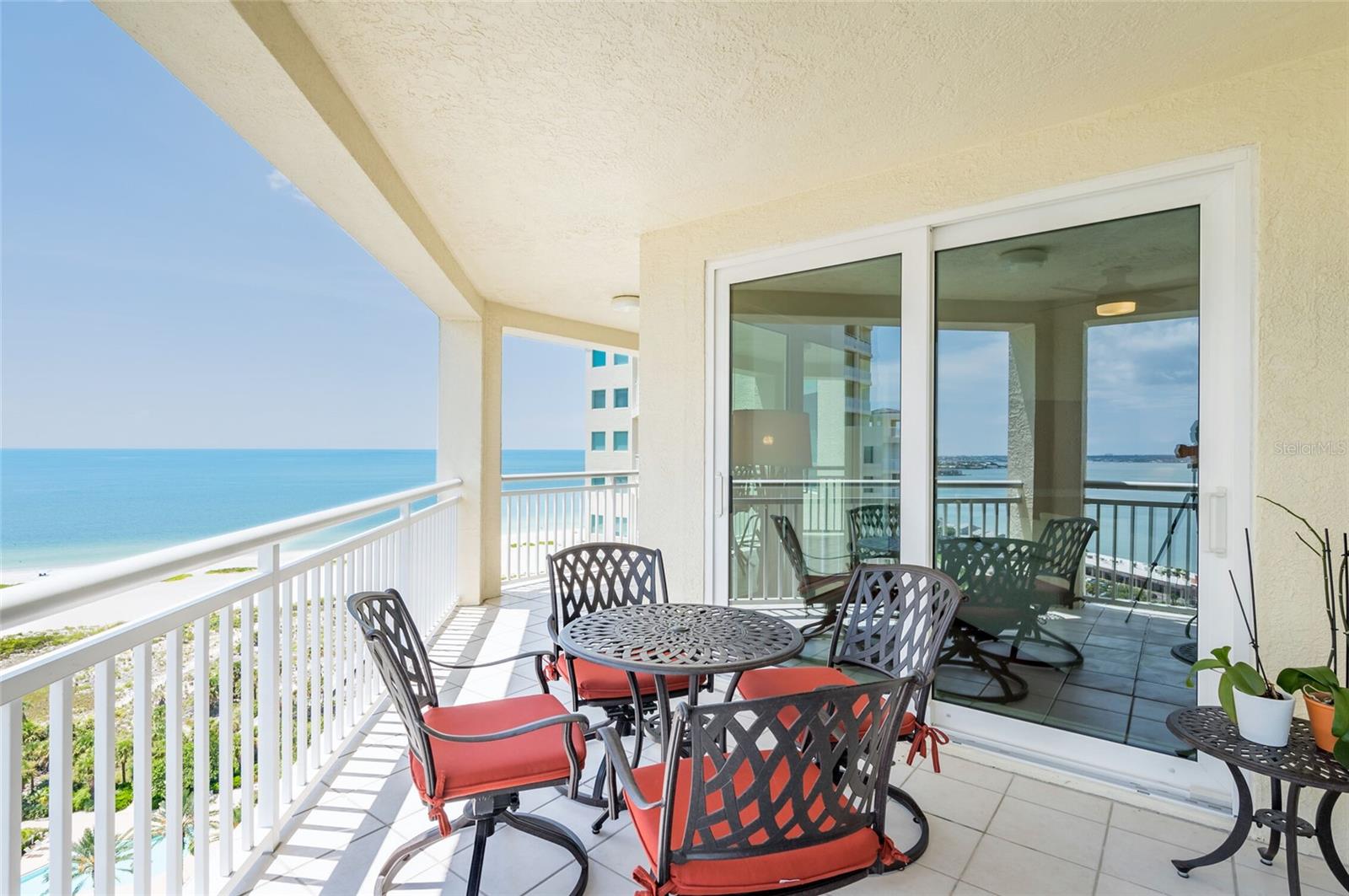 Image 15 of 56 For 1180 Gulf Boulevard 1805