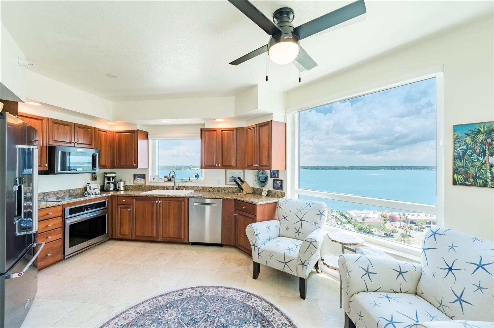 Image 17 of 56 For 1180 Gulf Boulevard 1805