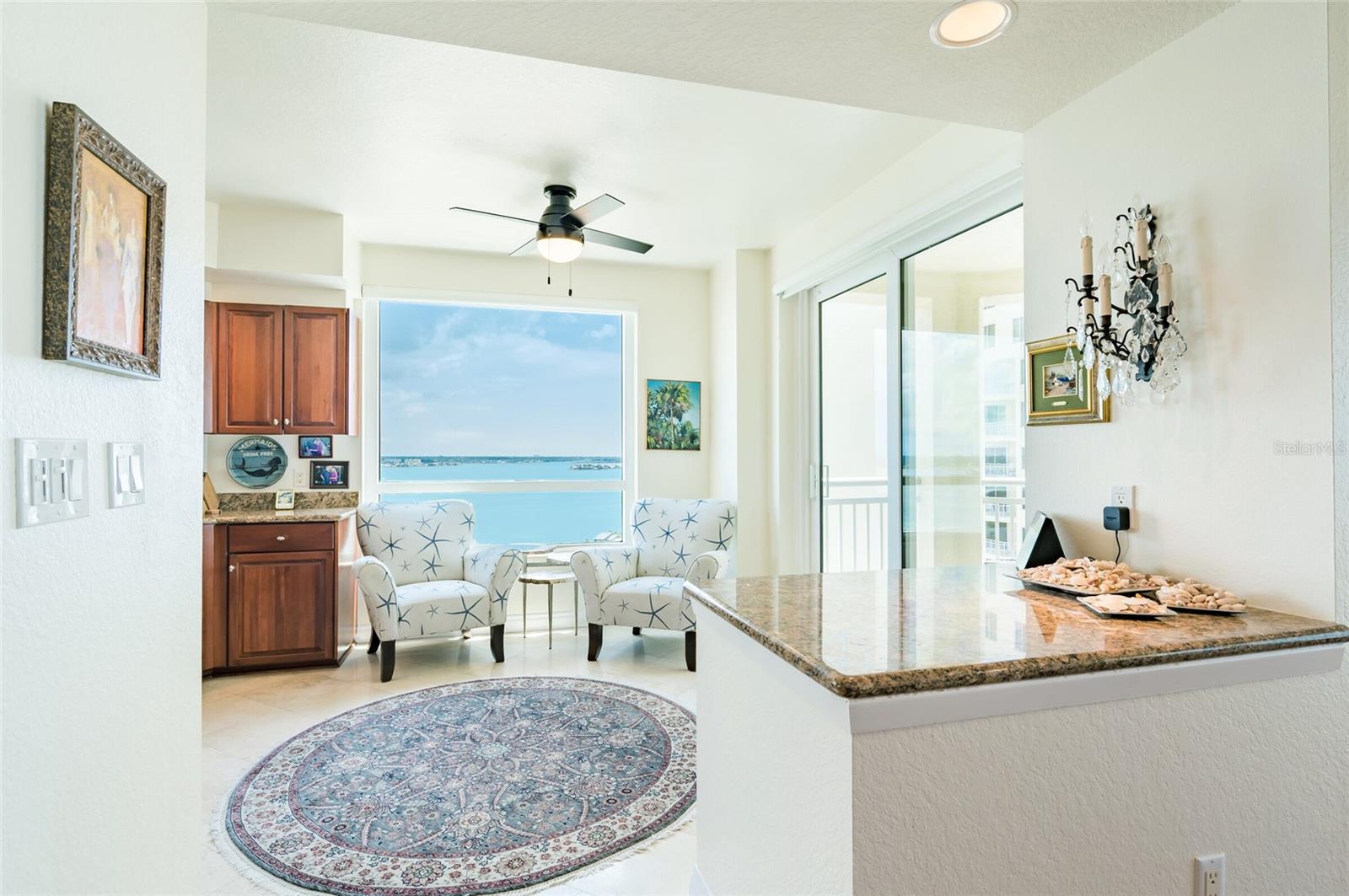 Image 20 of 56 For 1180 Gulf Boulevard 1805