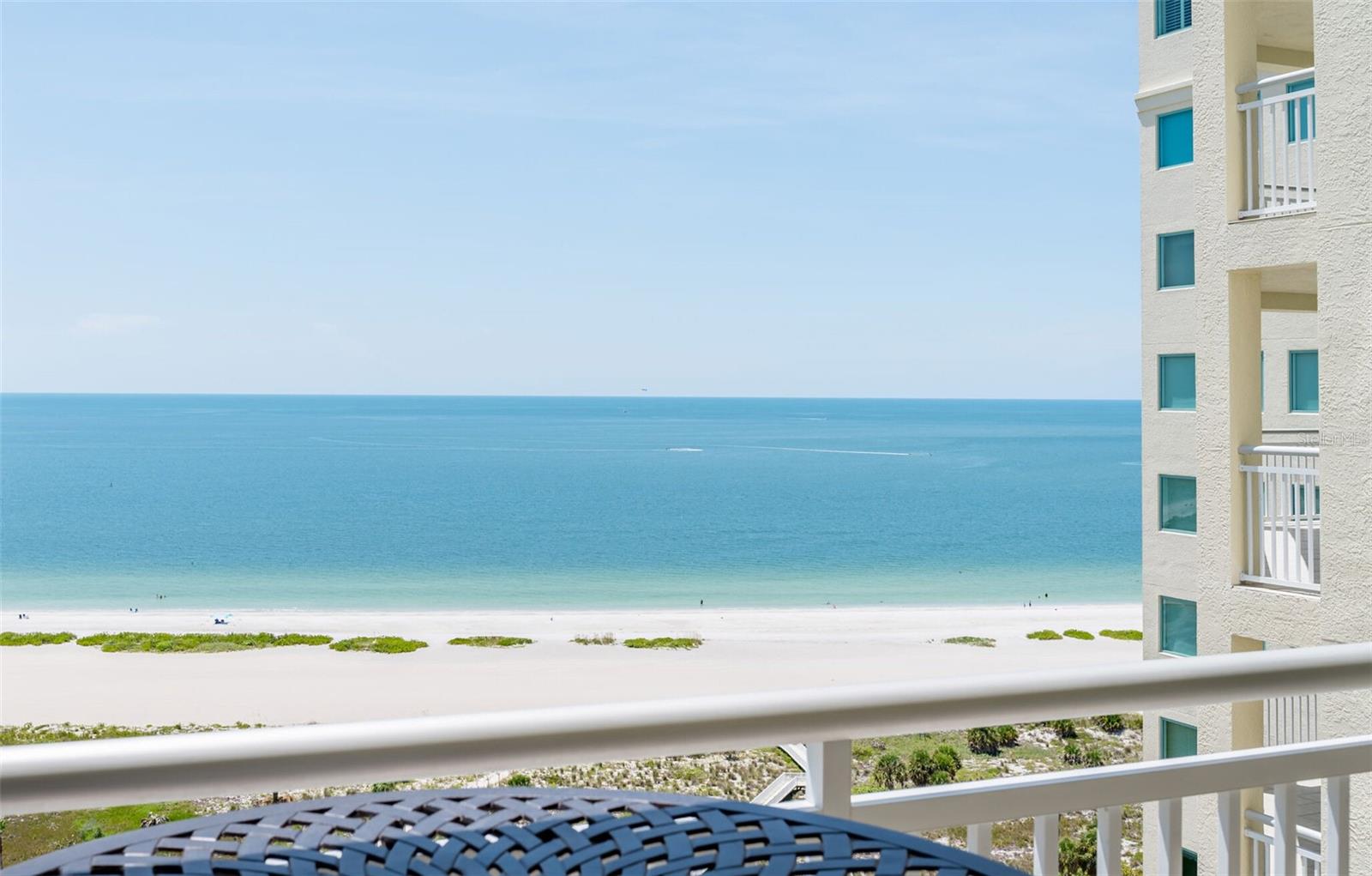 Image 46 of 56 For 1180 Gulf Boulevard 1805
