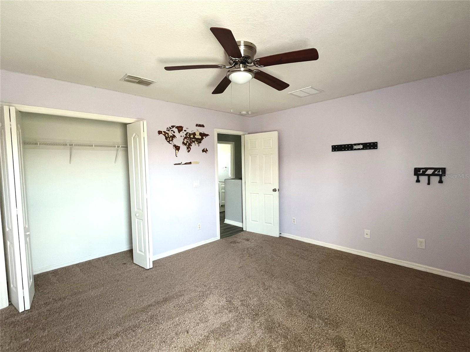 Image 15 of 56 For 20721 Whitewood Way