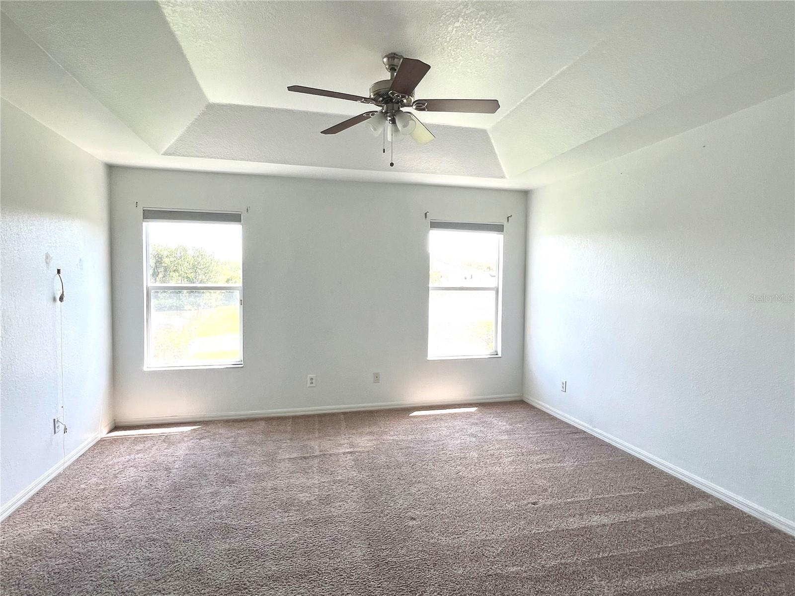 Image 18 of 56 For 20721 Whitewood Way