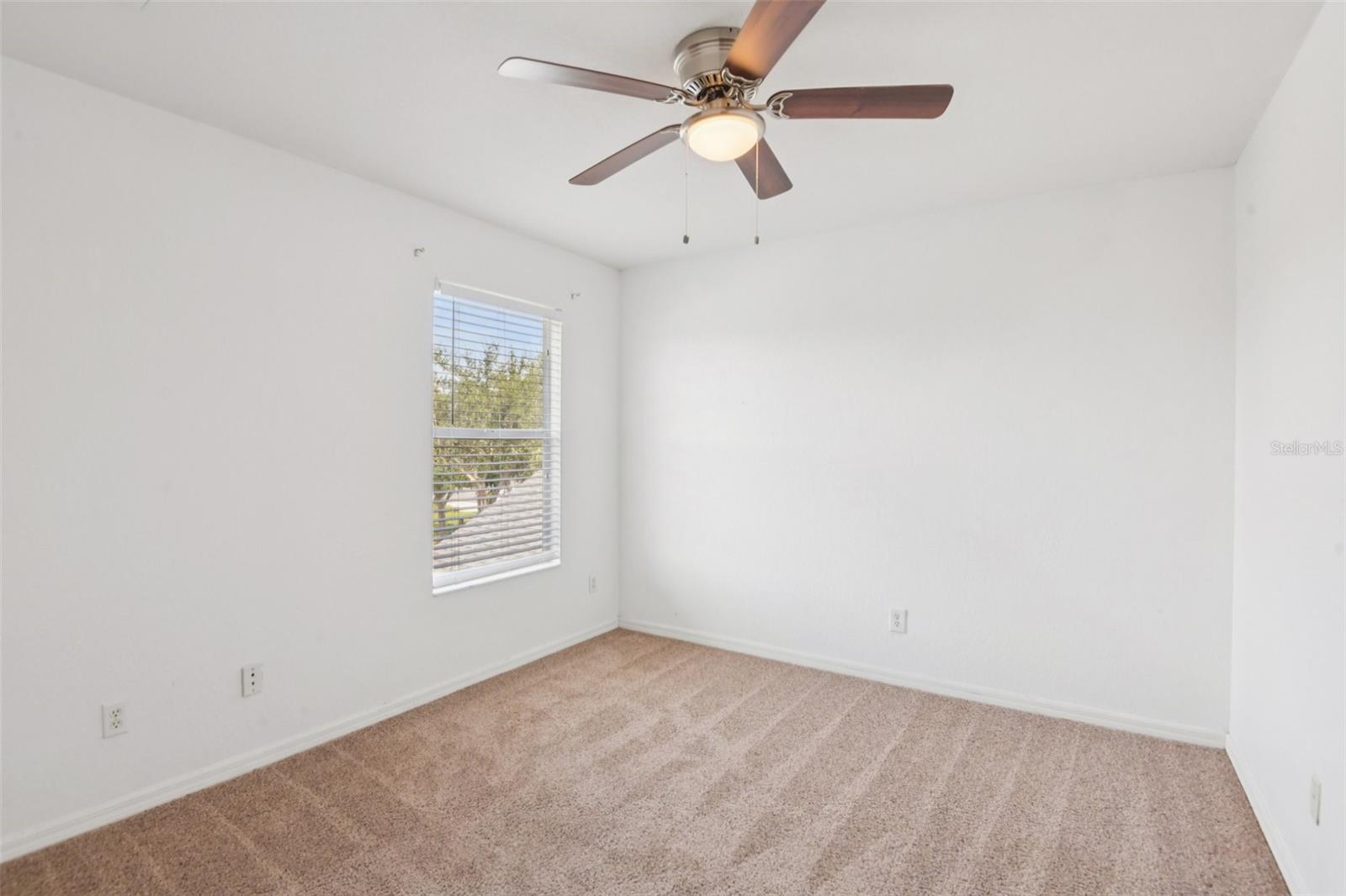 Image 32 of 56 For 20721 Whitewood Way