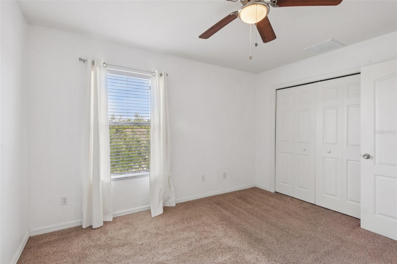 Image 36 of 56 For 20721 Whitewood Way