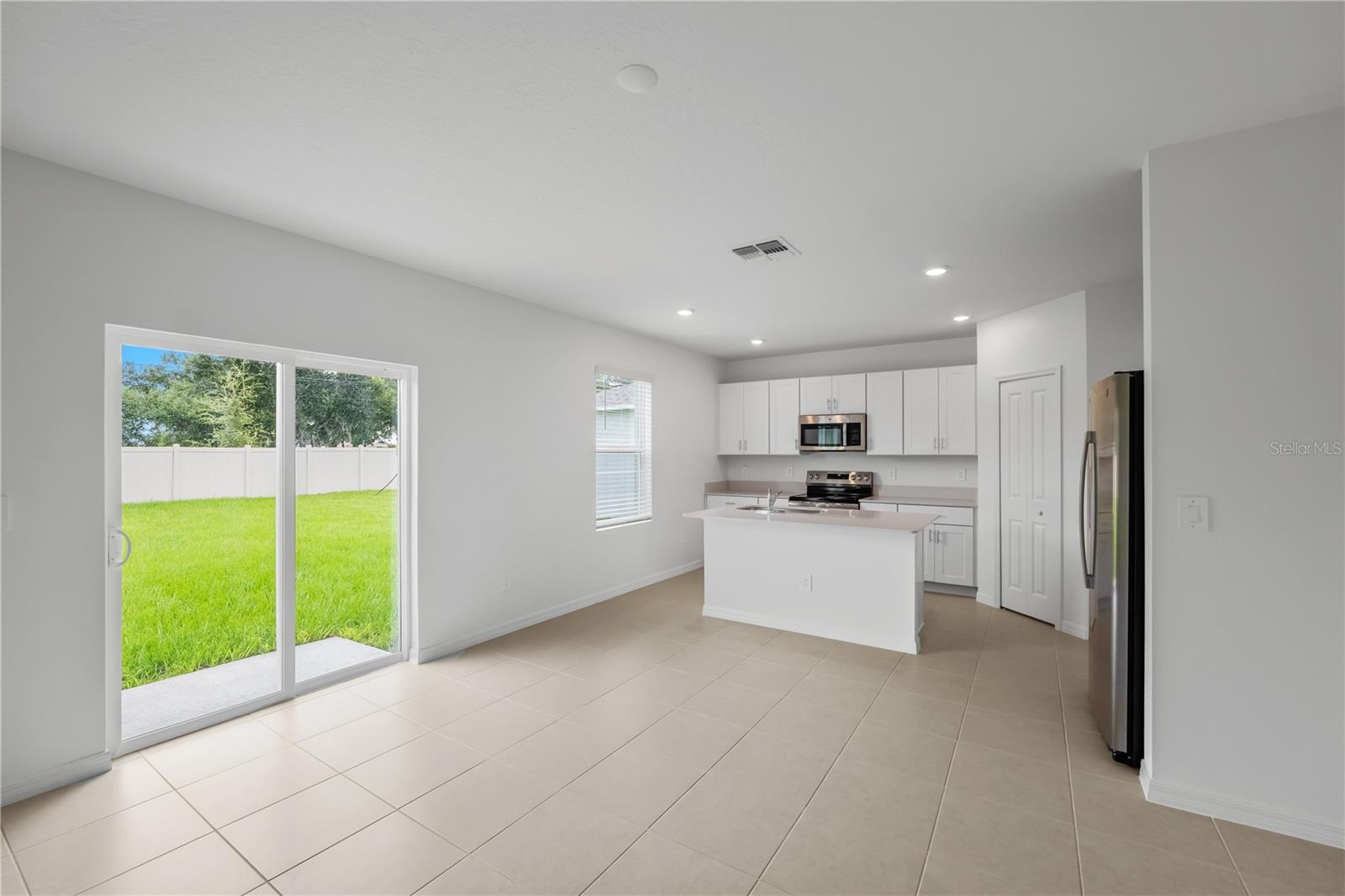 Image 10 of 54 For 12046 Brae Way