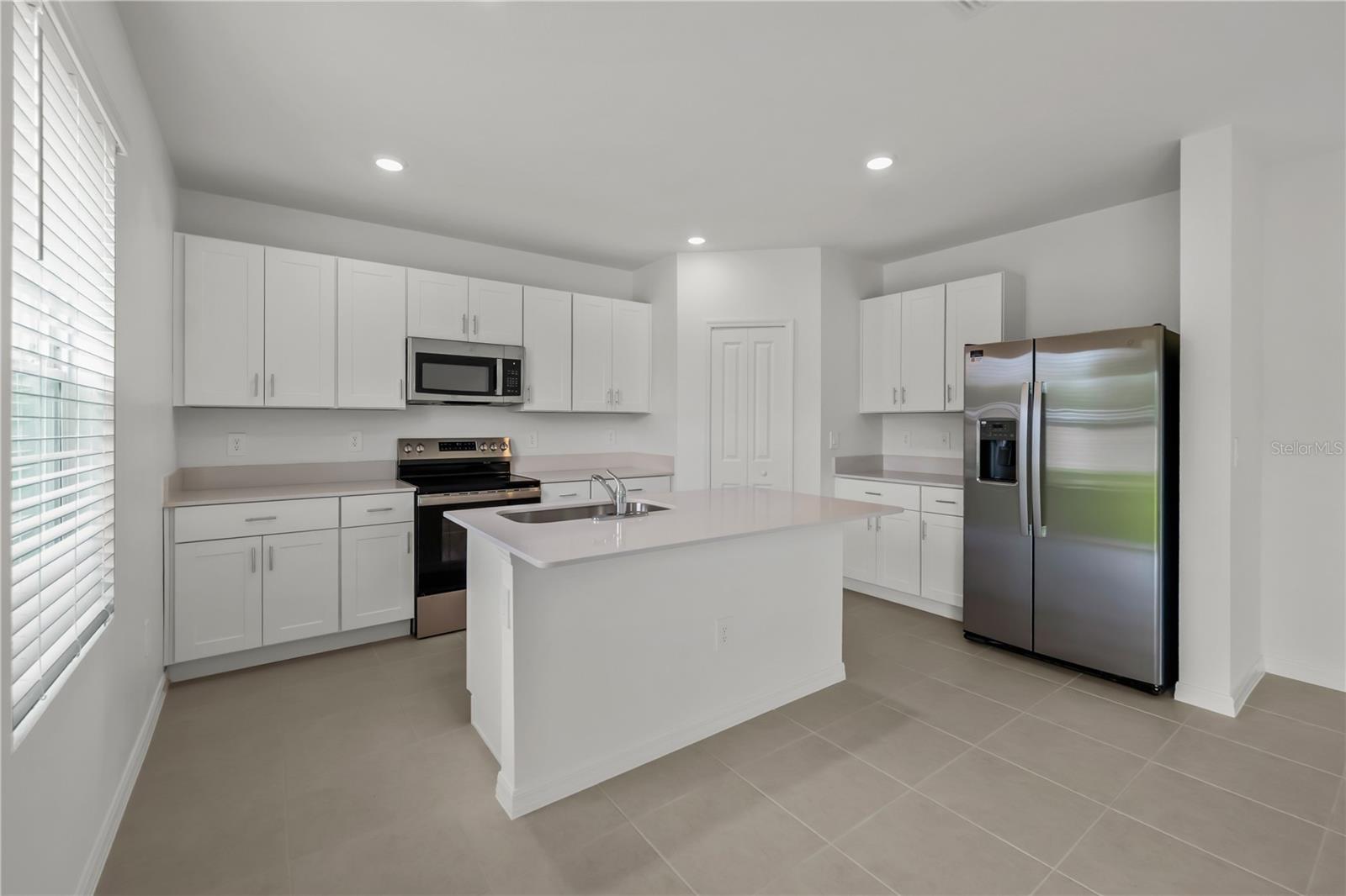 Image 12 of 54 For 12046 Brae Way