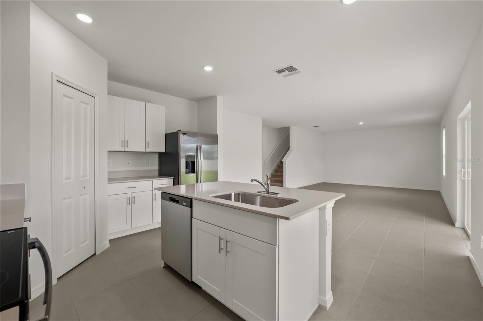 Image 14 of 54 For 12046 Brae Way