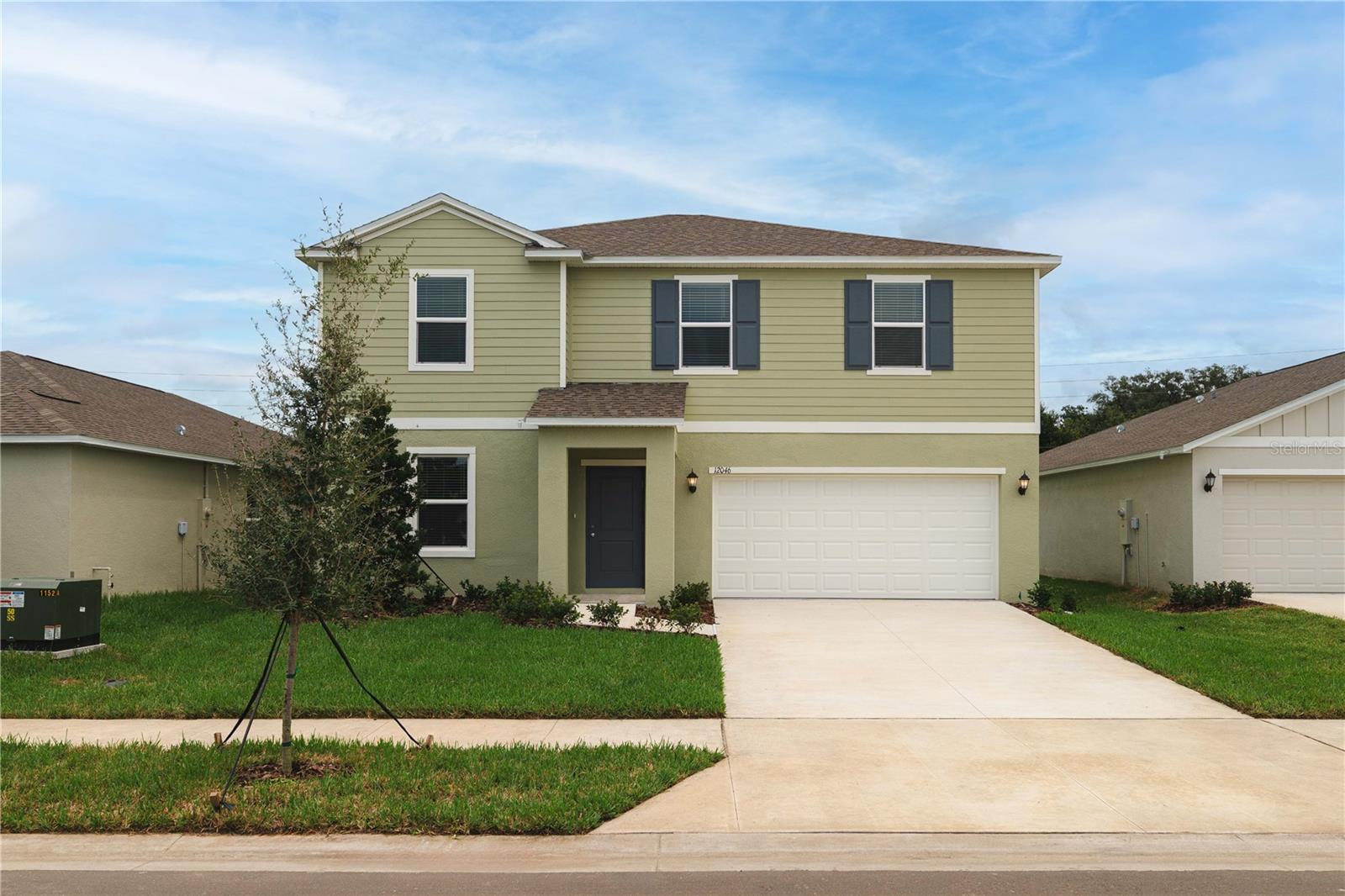 Image 2 of 54 For 12046 Brae Way