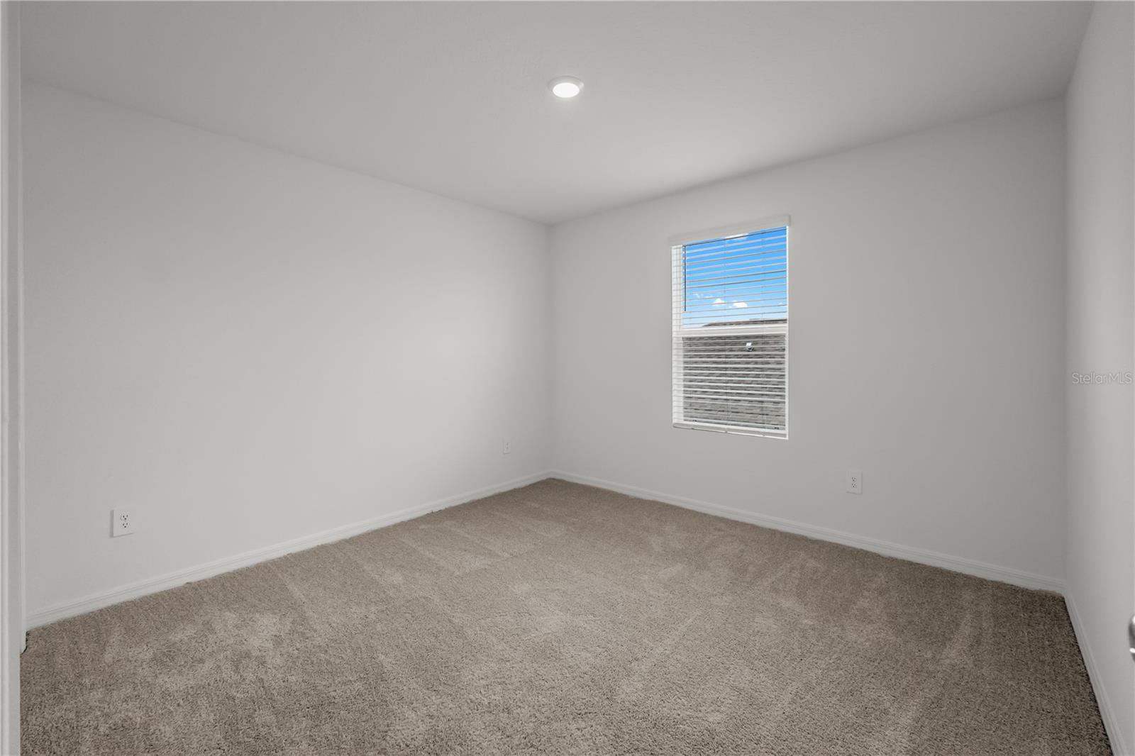 Image 29 of 54 For 12046 Brae Way