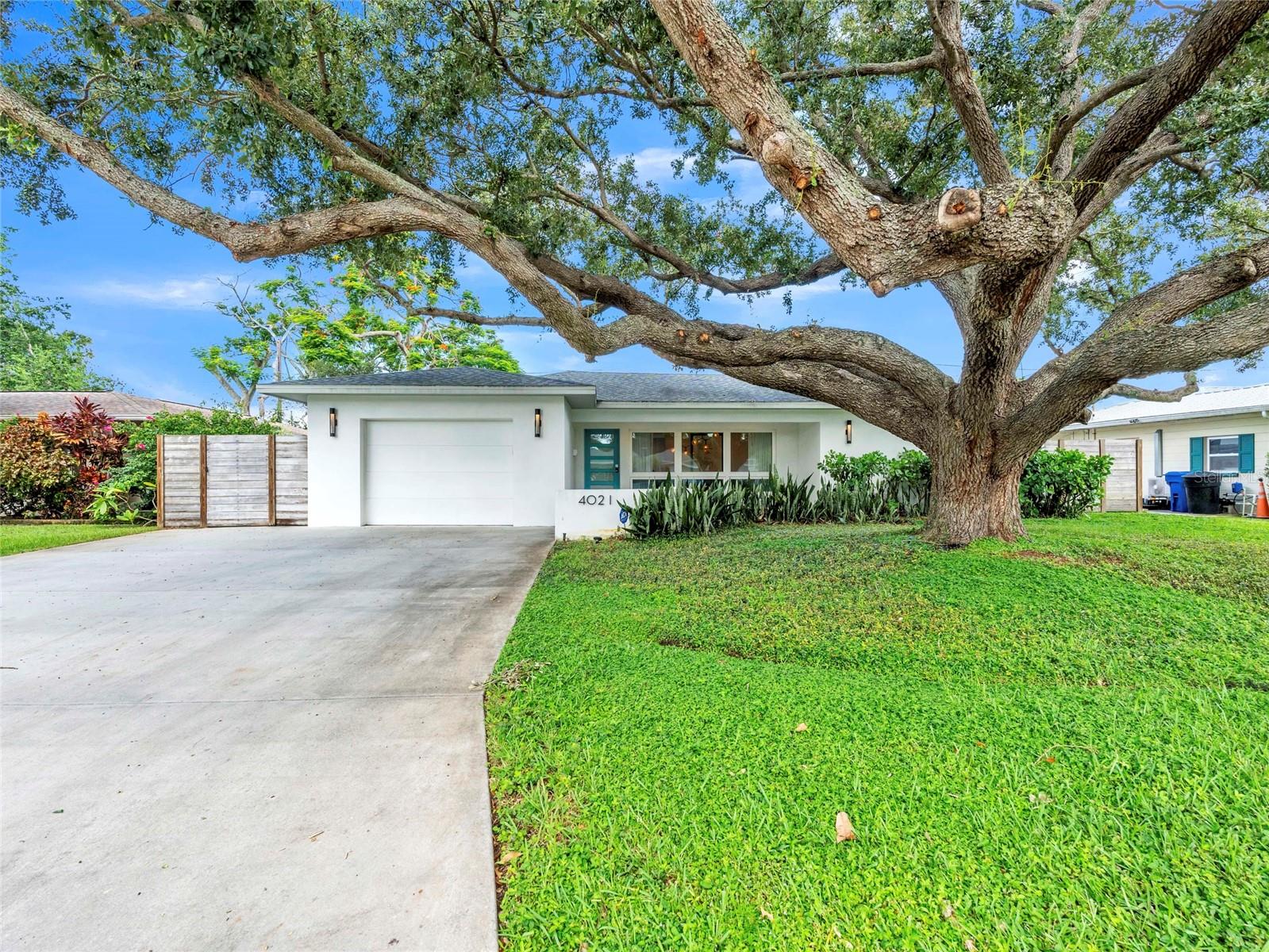 Details for 4021 21st Avenue N, ST PETERSBURG, FL 33713