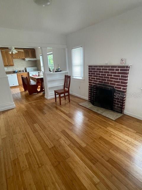 Image 4 of 15 For 604 Alden Avenue