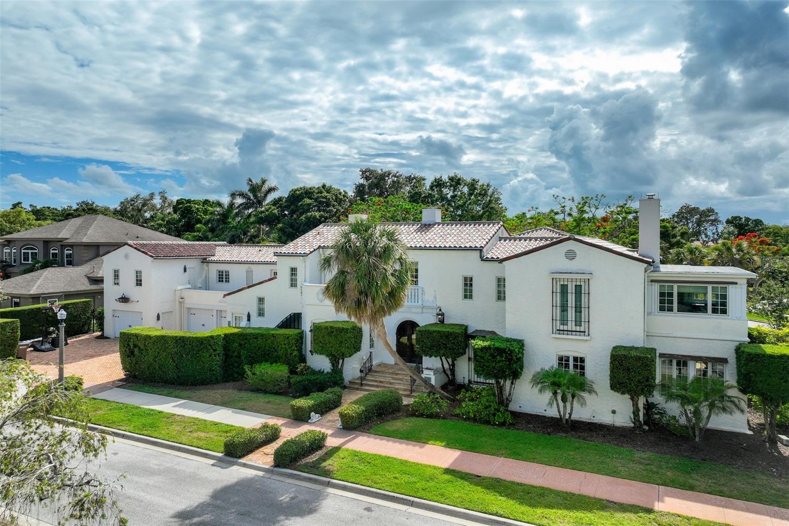 Details for 1102 Palm View Avenue, BELLEAIR, FL 33756