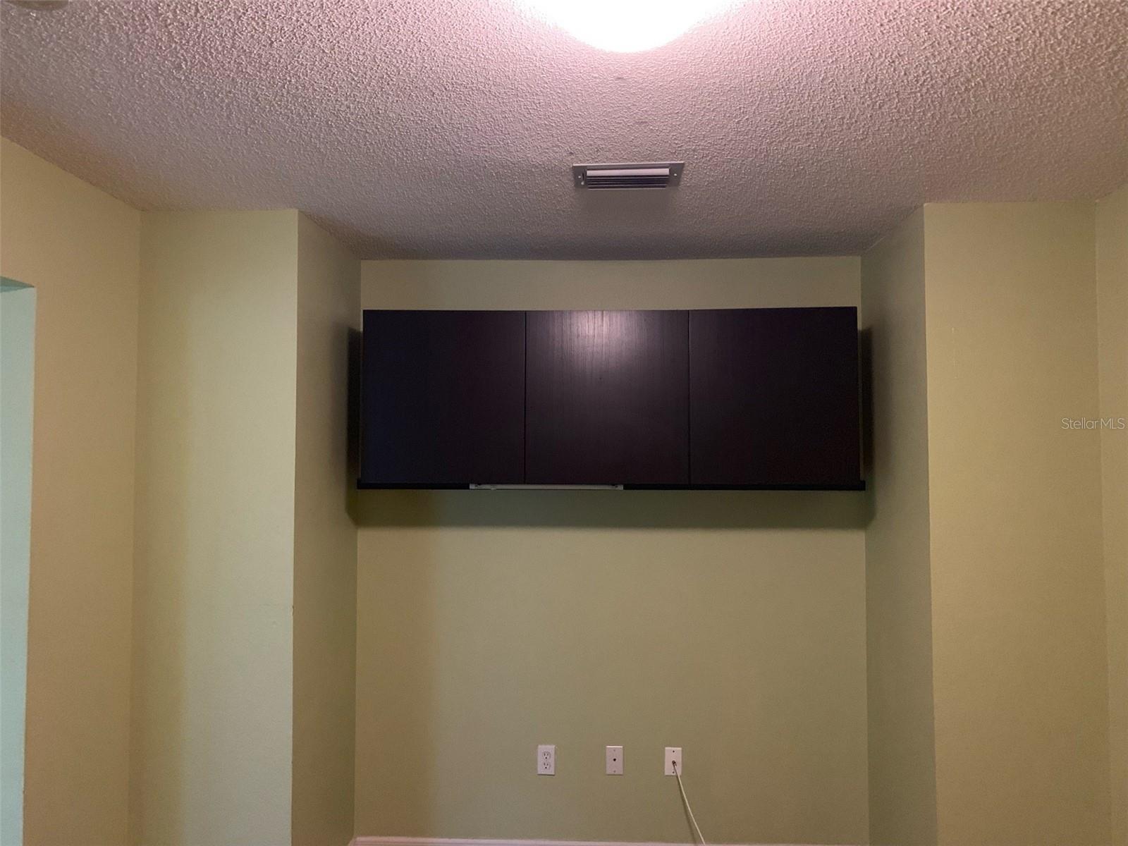 Image 11 of 15 For 2115 Fluorshire Drive