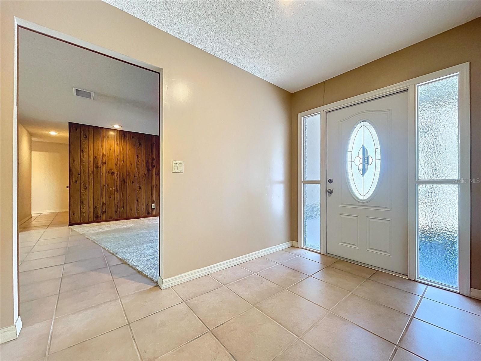 Image 11 of 31 For 422 Mahogany Drive