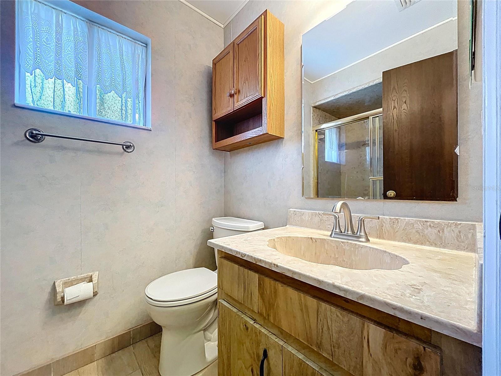 Image 18 of 31 For 422 Mahogany Drive