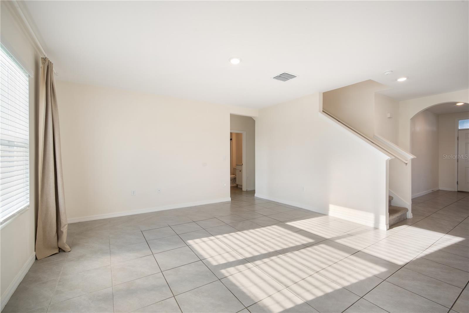 Image 13 of 32 For 5623 Wandering Willow Drive