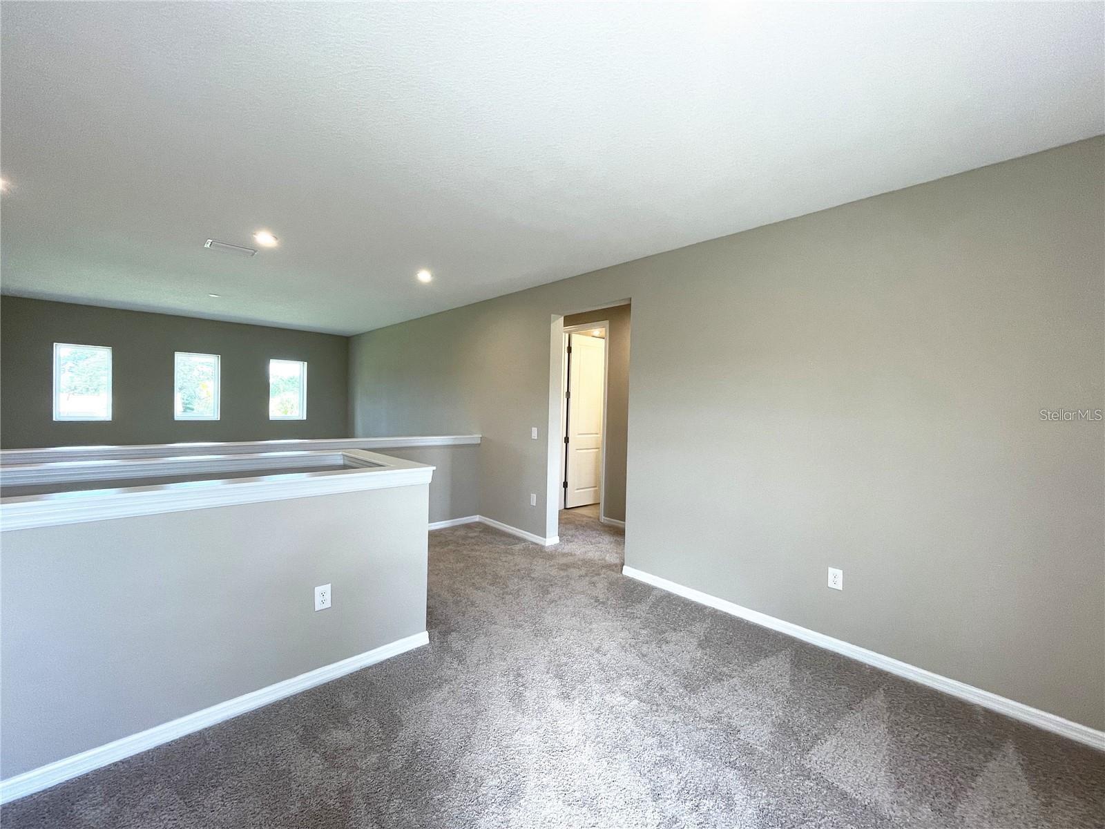 Image 12 of 46 For 15385 Isla Palma Lane
