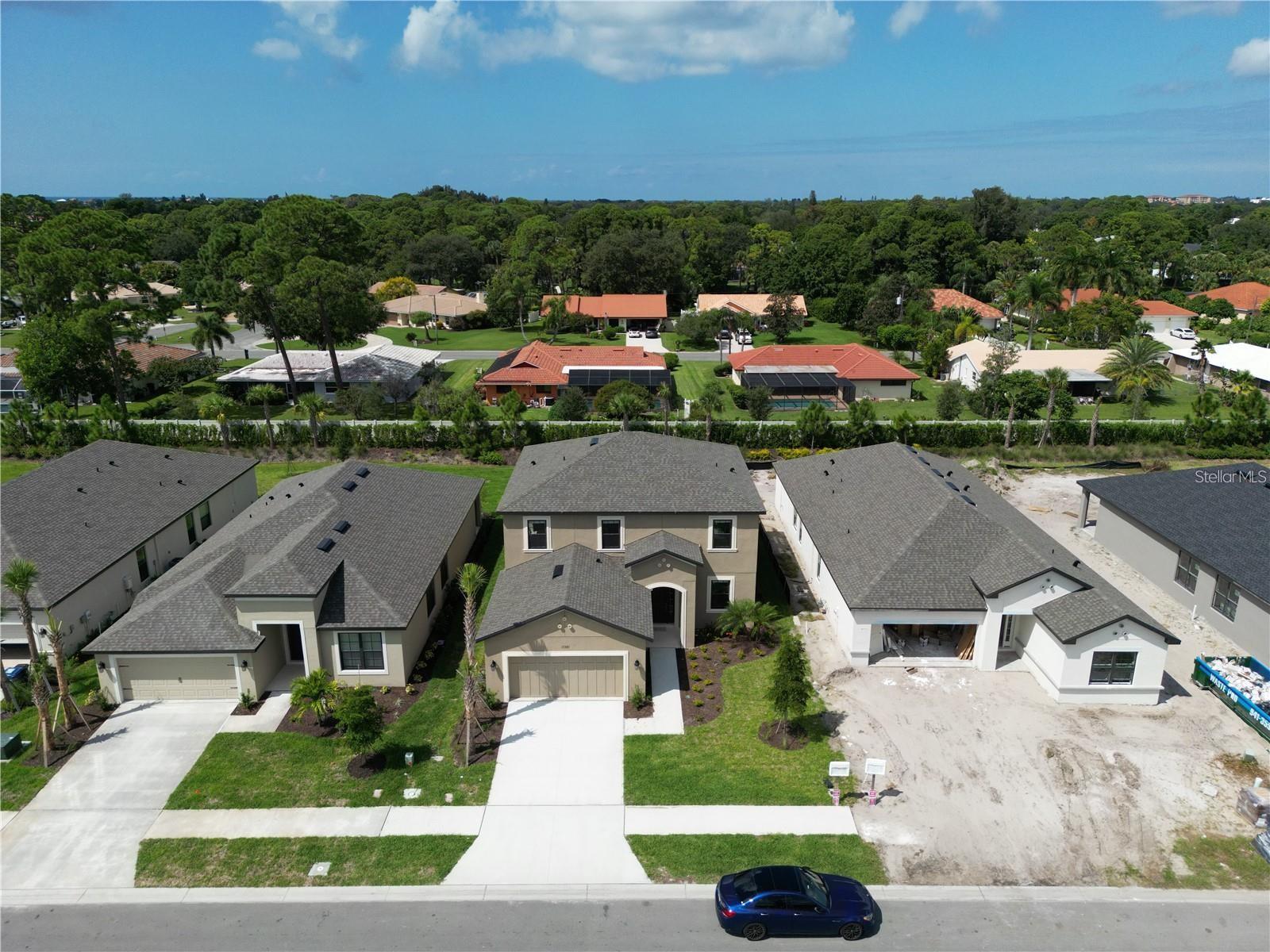Image 2 of 46 For 15385 Isla Palma Lane