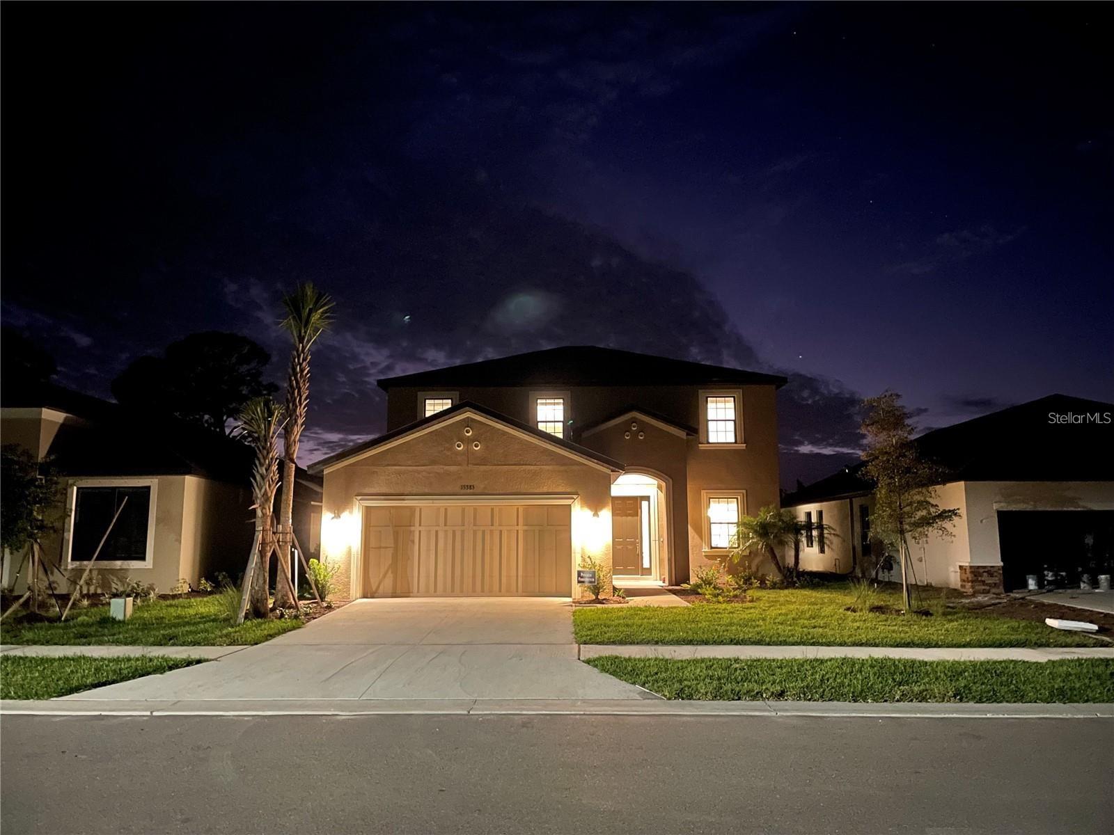 Image 23 of 46 For 15385 Isla Palma Lane
