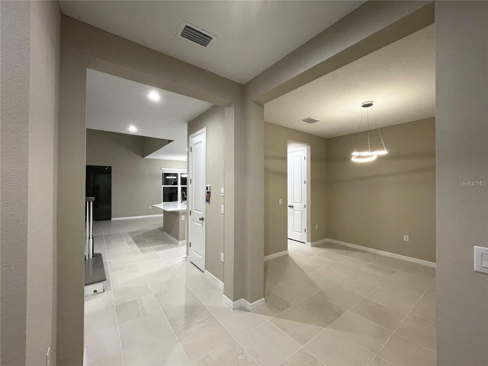 Image 5 of 46 For 15385 Isla Palma Lane