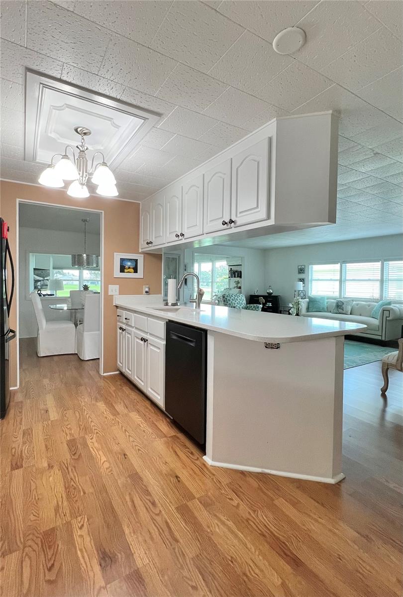 Image 16 of 77 For 1100 Belcher Road S 445