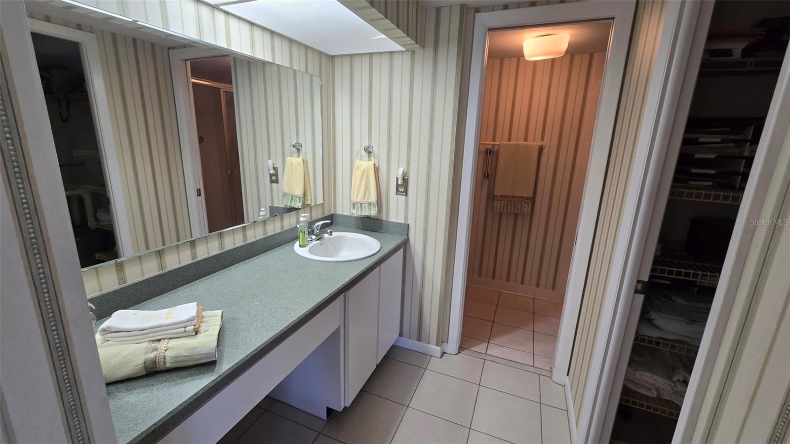 Image 8 of 17 For 13626 Greenfield Drive 309
