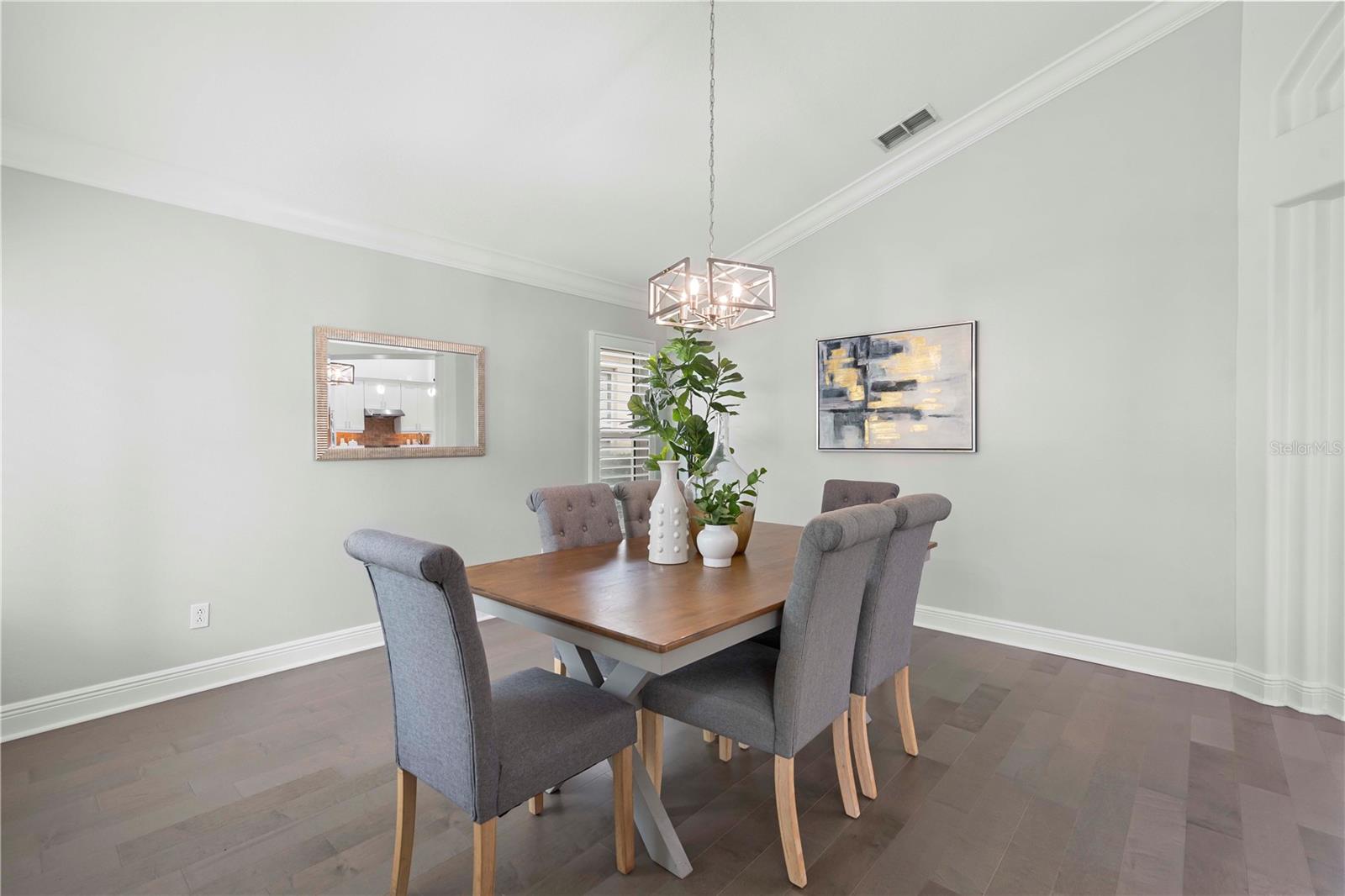 Image 11 of 68 For 9905 Woodbay Dr Drive
