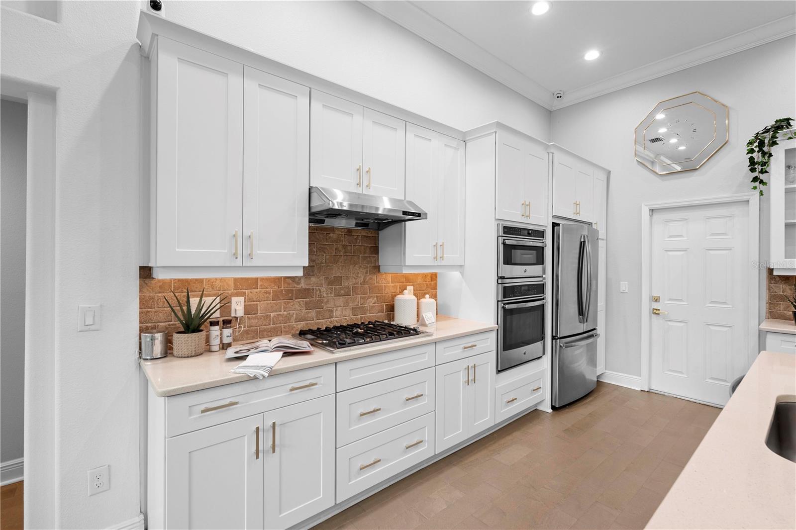 Image 16 of 68 For 9905 Woodbay Dr Drive