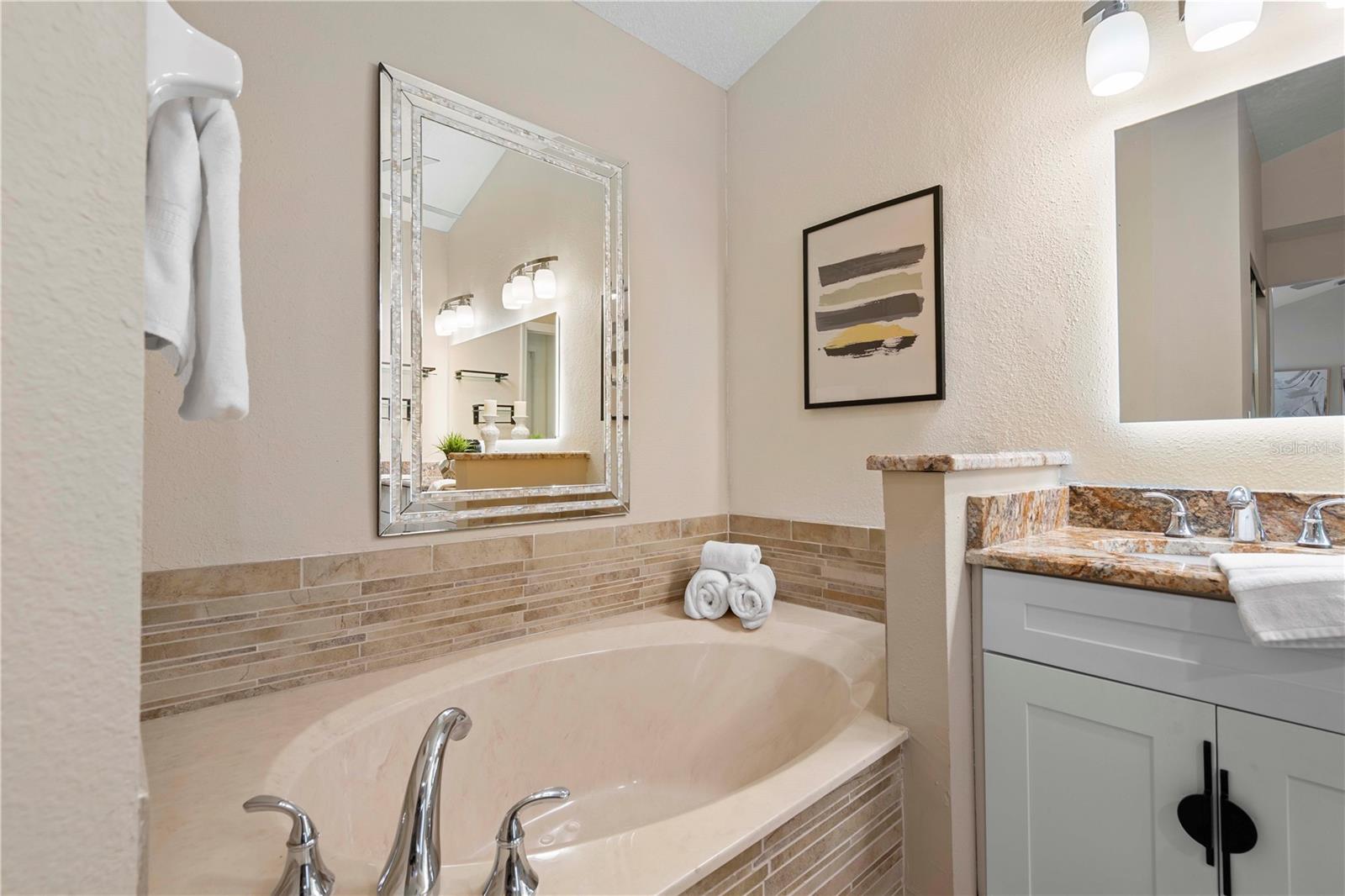 Image 31 of 68 For 9905 Woodbay Dr Drive