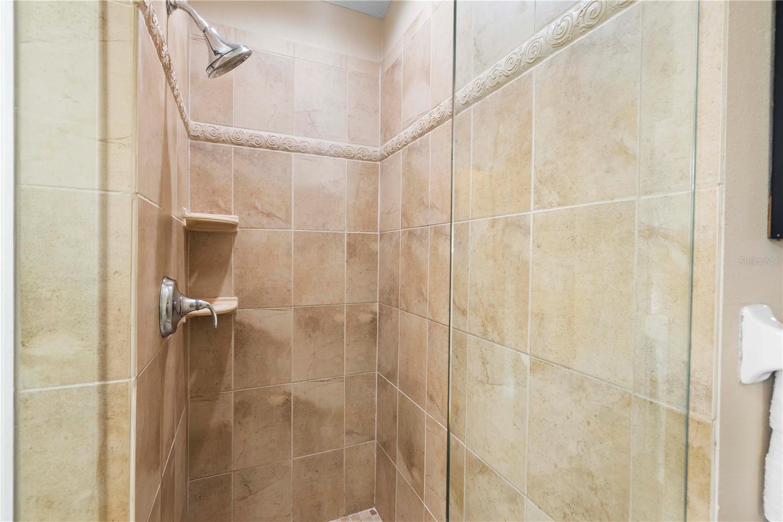 Image 32 of 68 For 9905 Woodbay Dr Drive