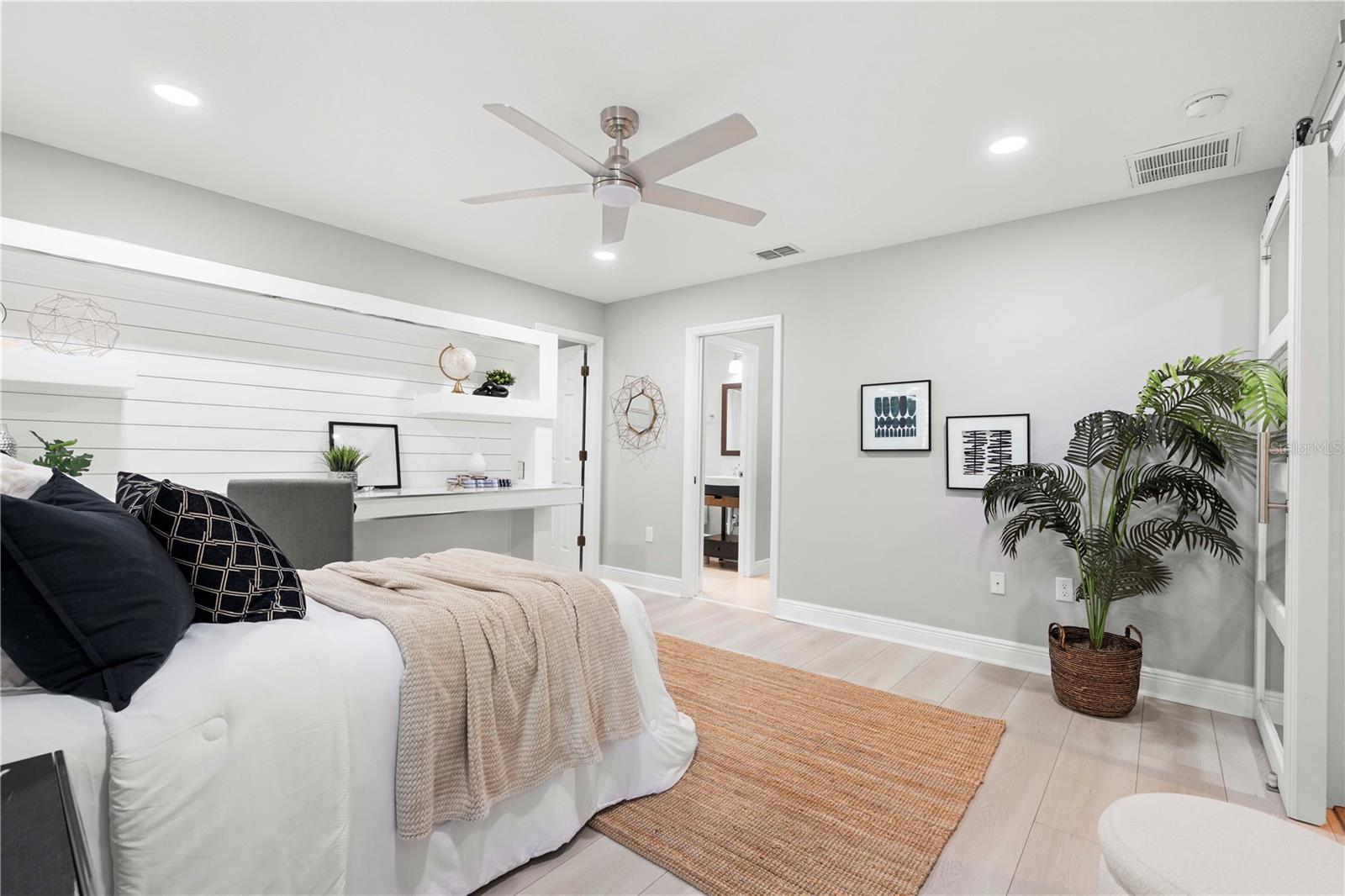 Image 43 of 68 For 9905 Woodbay Dr Drive