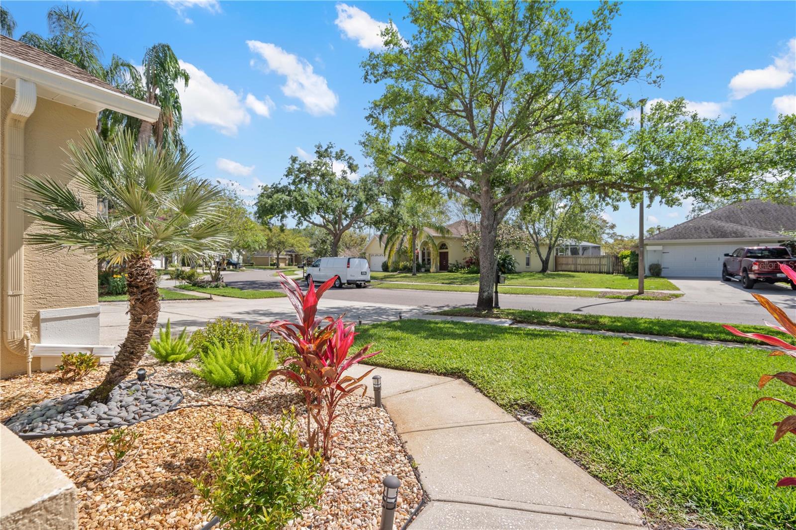 Image 8 of 68 For 9905 Woodbay Dr Drive
