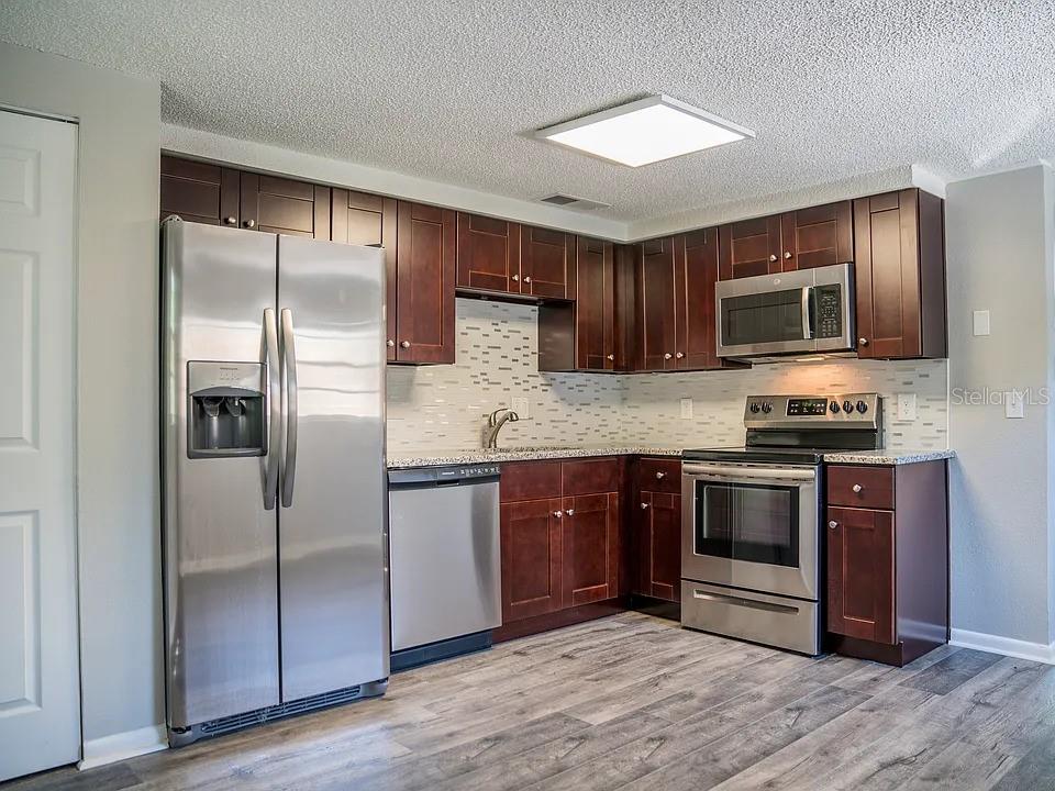 Image 3 of 10 For 6805 Faul Street
