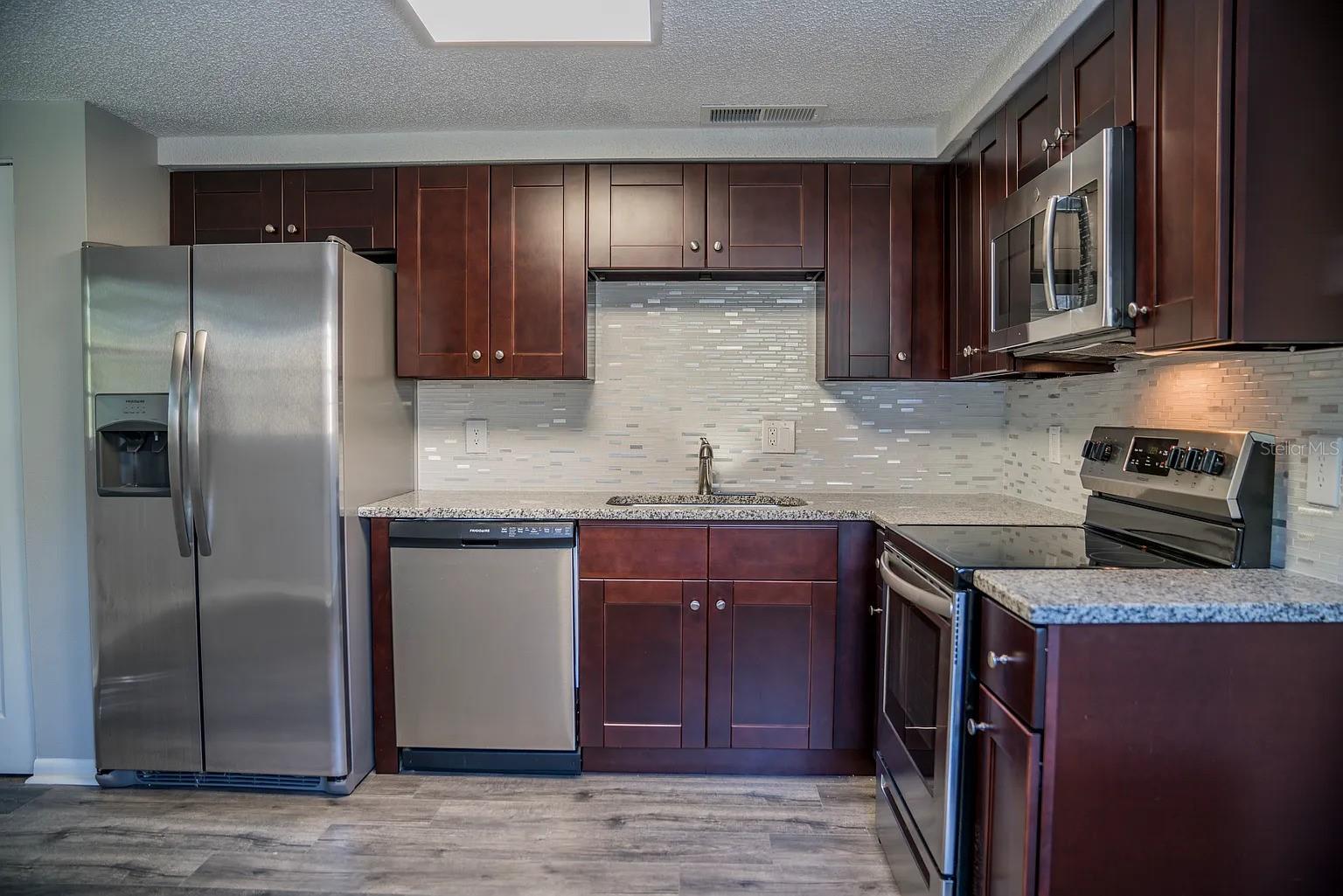 Image 4 of 10 For 6805 Faul Street