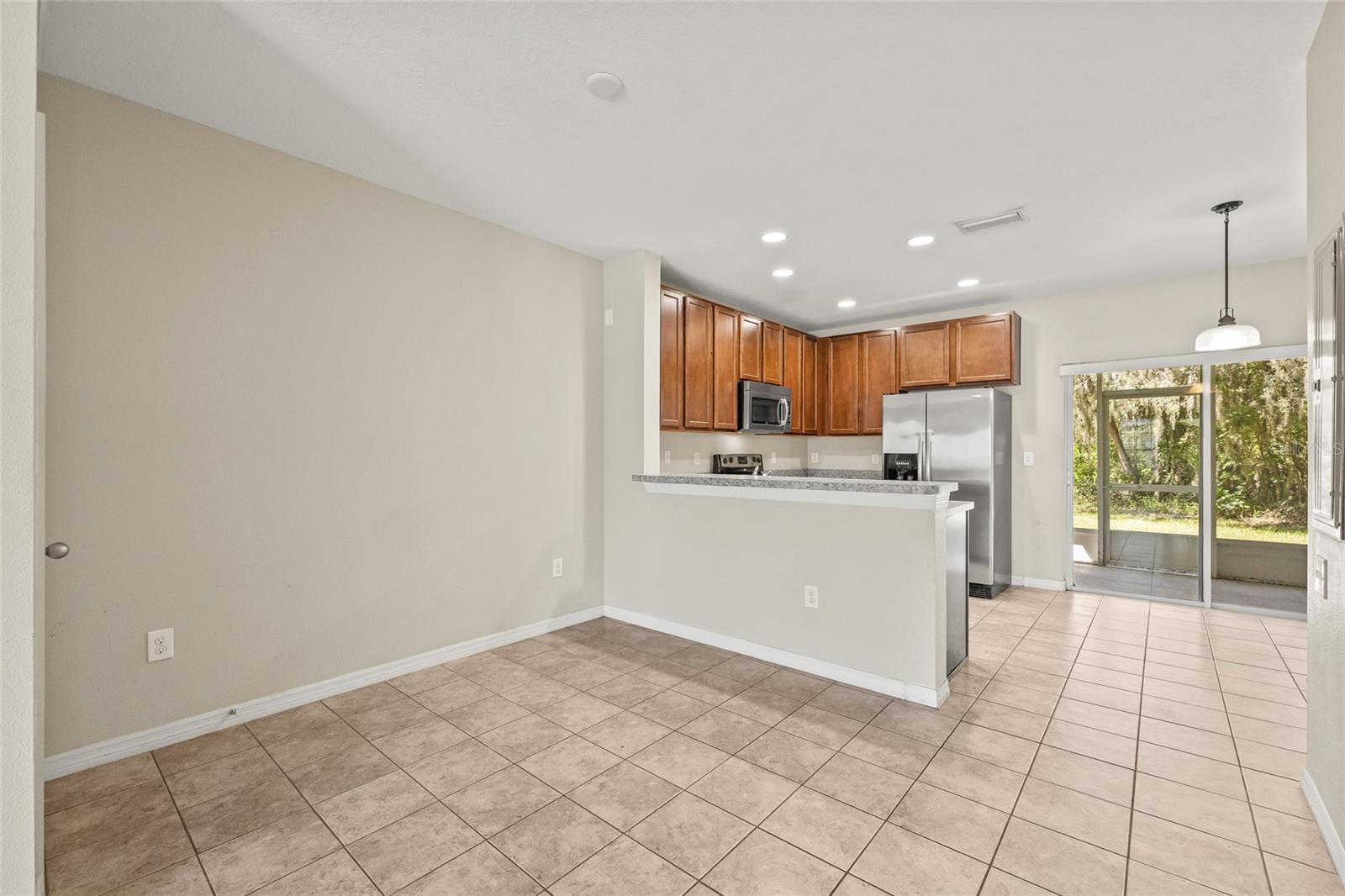 Image 10 of 48 For 15942 Fishhawk View Drive