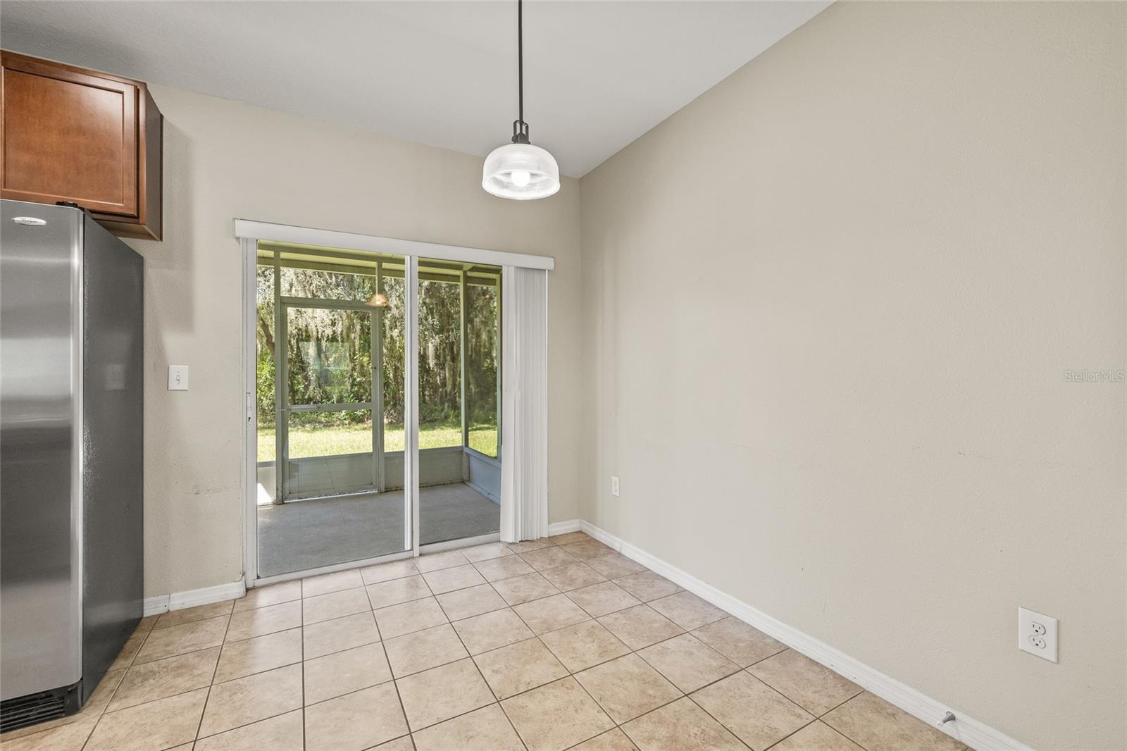Image 14 of 48 For 15942 Fishhawk View Drive