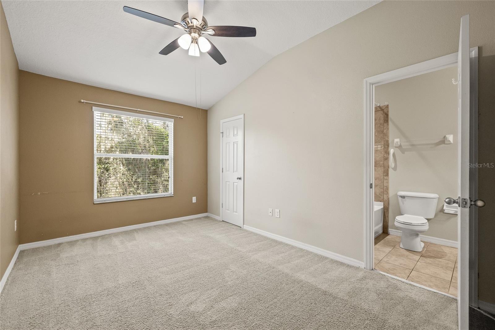 Image 21 of 48 For 15942 Fishhawk View Drive