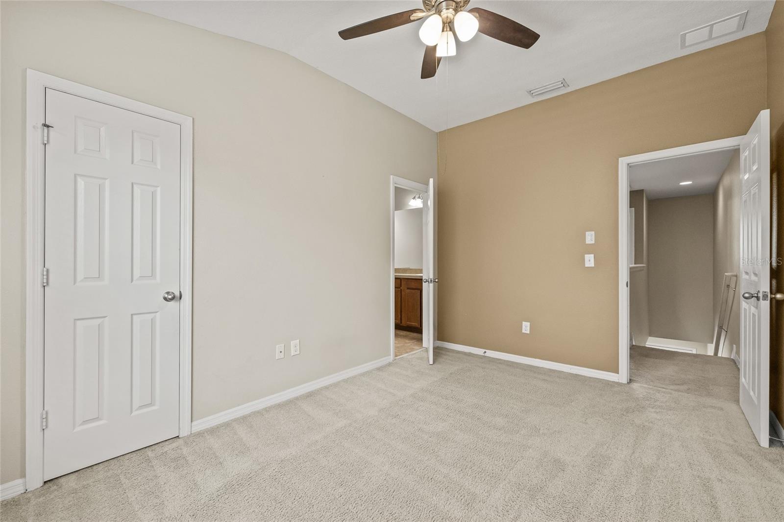 Image 23 of 48 For 15942 Fishhawk View Drive