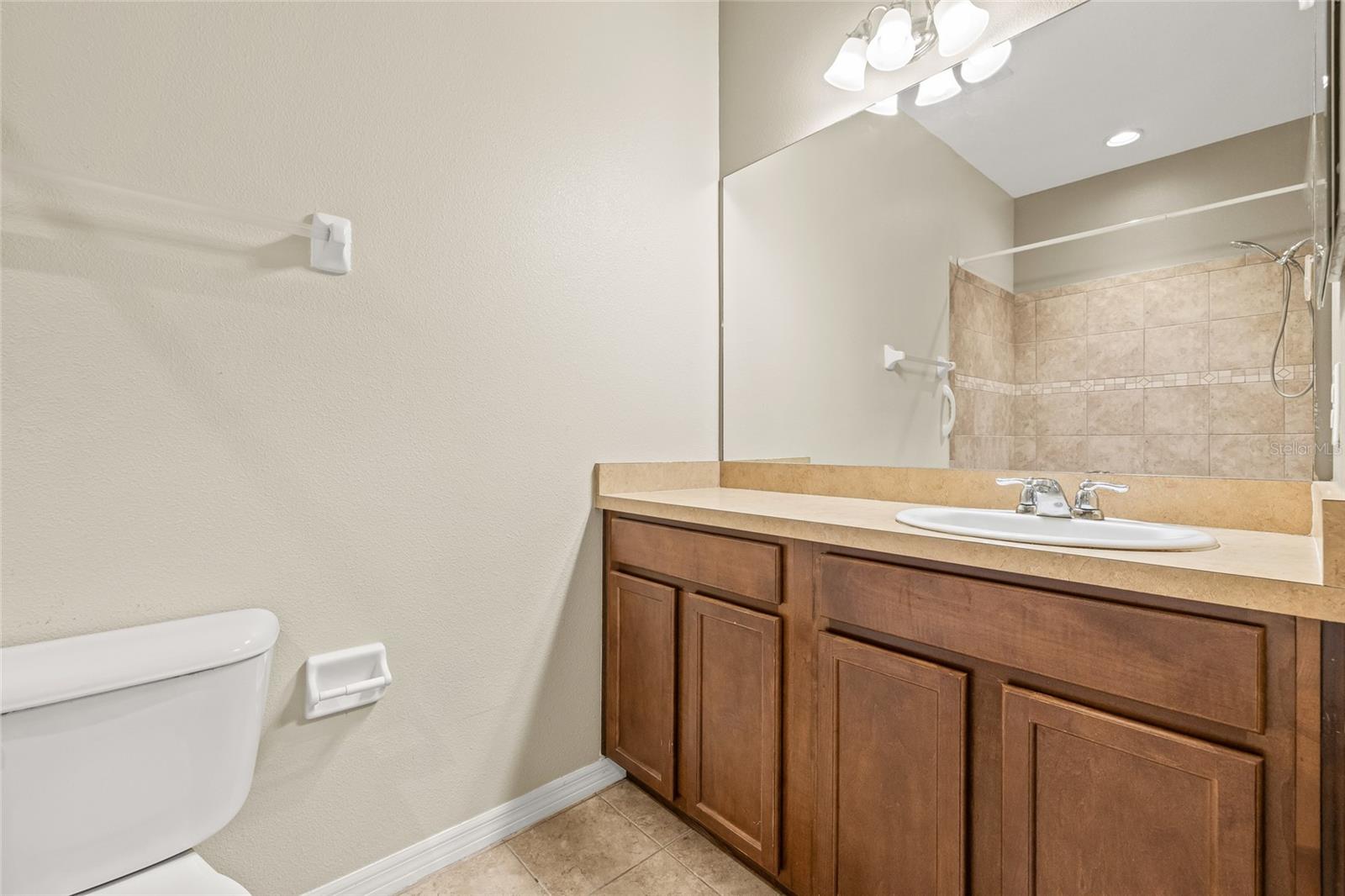Image 26 of 48 For 15942 Fishhawk View Drive