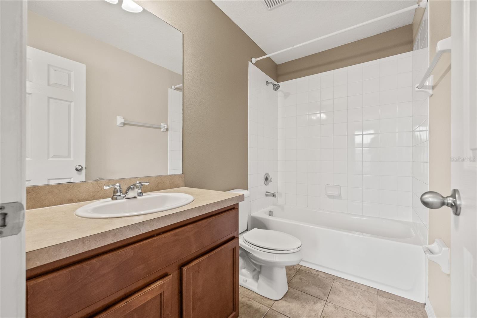 Image 31 of 48 For 15942 Fishhawk View Drive